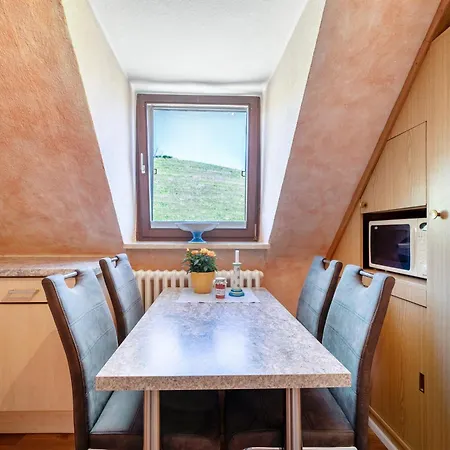 Hildegard Von Nell Apartamento *