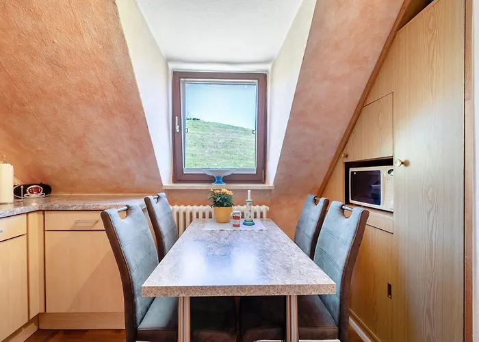 Hildegard Von Nell Appartement *