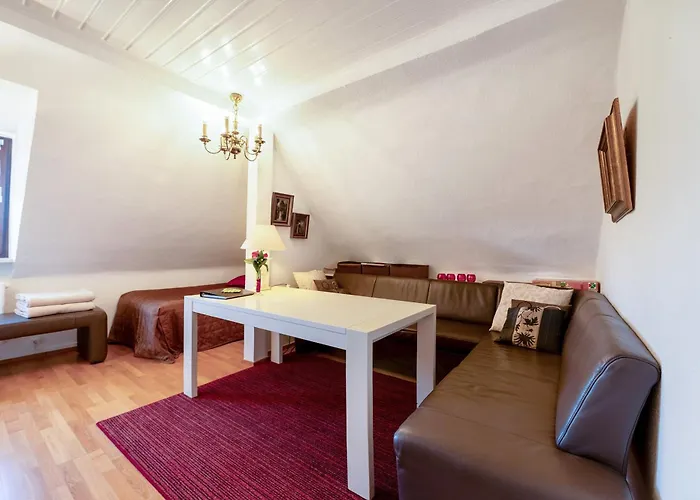 Apartment Hildegard Von Nell