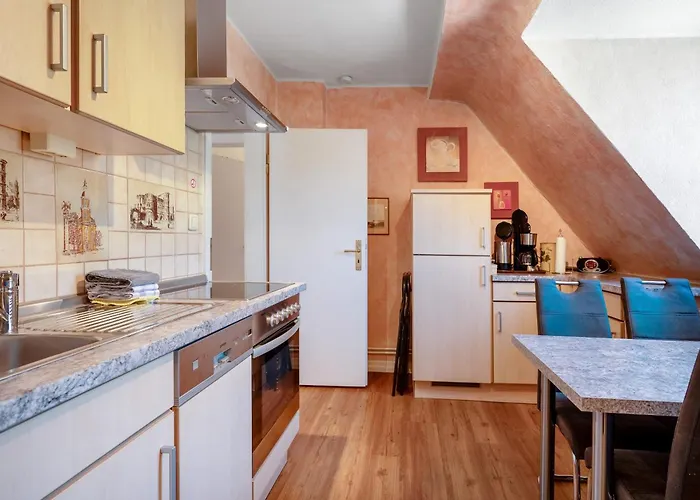 Hildegard Von Nell Τρίερ